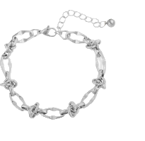 Bracciale a catena con nodi
