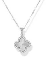 Collane con fiore e cristalli