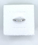 Anello con cristalli