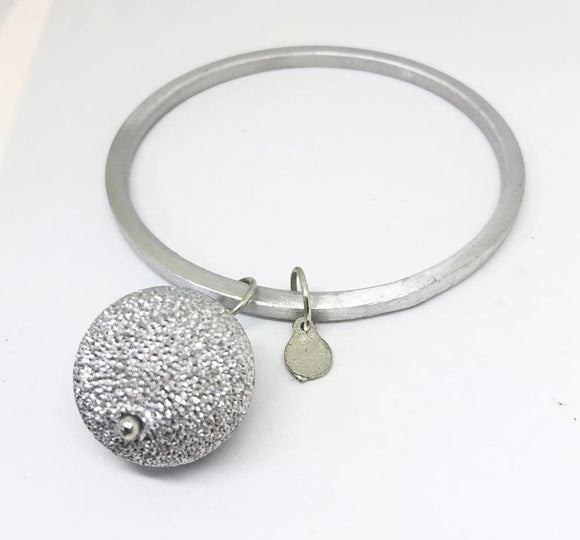 Bracciale Rigido con Sfera Diamantata 100% Alluminio