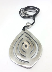 Collana con Pendente a Goccia 100% Alluminio