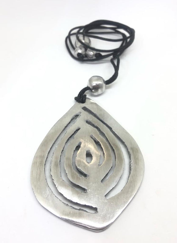 Collana con Pendente a Goccia 100% Alluminio