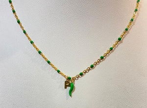 Collana Corno Portafortuna con Iniziale Verde